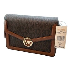 NWT Michael Kors Brown shoulder bag.